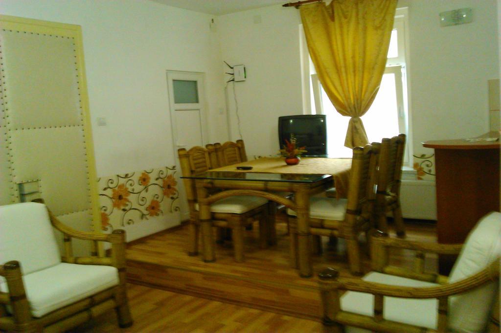 Casa Piata Sfatului Apartamento Braşov Quarto foto